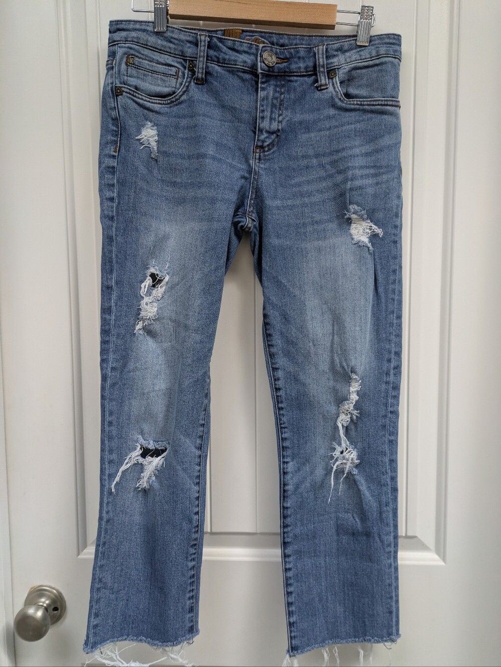 Kut From The Cloth Katy Boyfriend Distressed Light Blue Jeans
